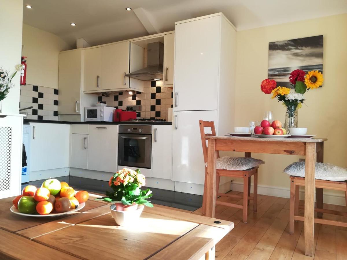 Bright, Modern 1 Bedroom Apartment, Uplands, Swansea Dış mekan fotoğraf