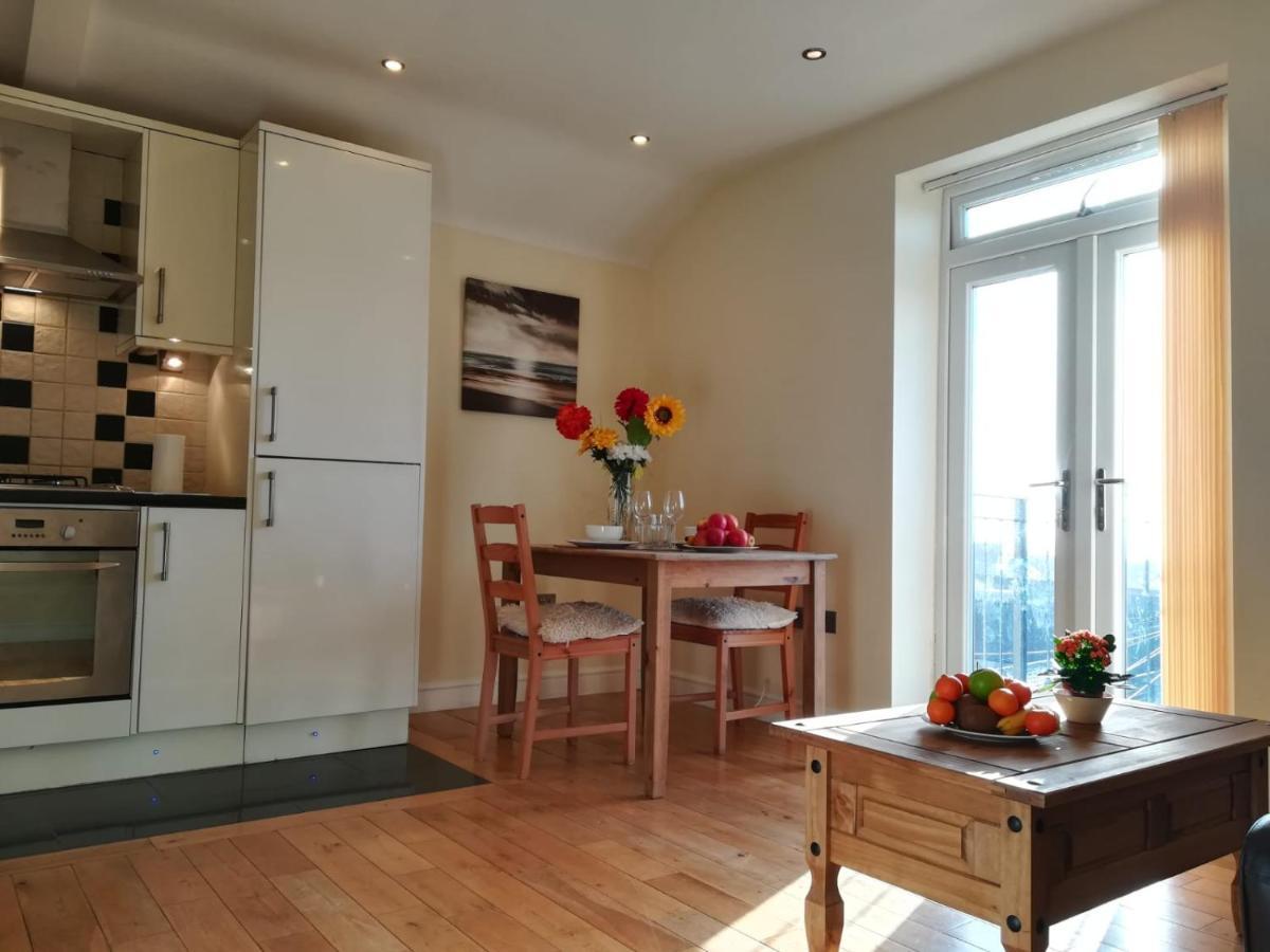 Bright, Modern 1 Bedroom Apartment, Uplands, Swansea Dış mekan fotoğraf